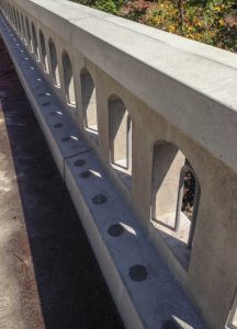 Concrete bridge railing