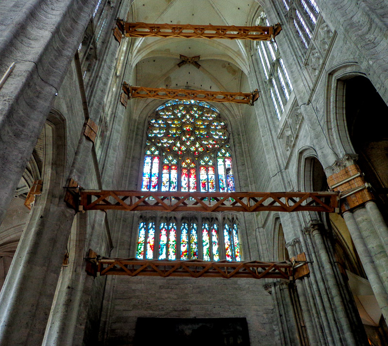 Inside the imposing but uncompleted Cathedral of Saint Peter of Beauvais